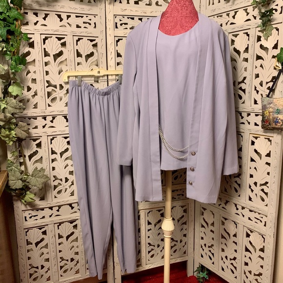 Kari’s Place Dresses & Skirts - PLUS PRETTY LAVENDER PURPLE 2pc PANTSUIT